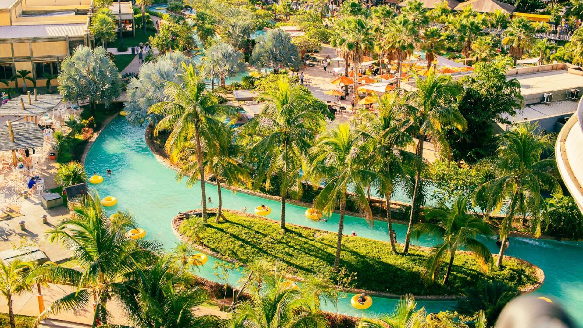 Hot Beach Resort Olímpia Buitenkant foto The artificial river at the Atlantis Paradise Island